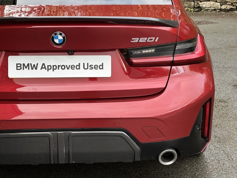 2025 (25) BMW 3 SERIES 320i M Sport 4dr Saloon  4804553