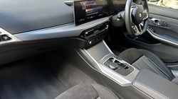 2025 (25) BMW 3 SERIES 320i M Sport 4dr Saloon 4693645