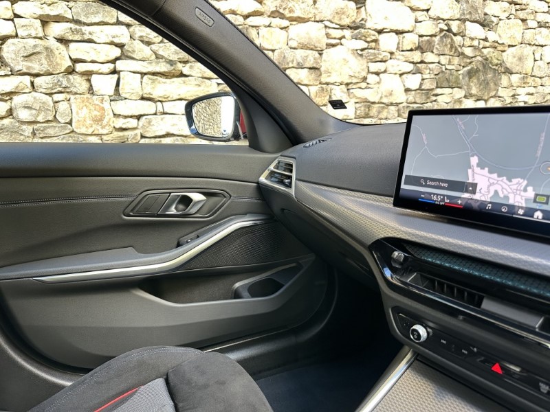 2025 (25) BMW 3 SERIES 320i M Sport 4dr Saloon  4693631