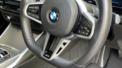 2025 (25) BMW 3 SERIES 320i M Sport 4dr Saloon 4693618