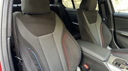 2025 (25) BMW 3 SERIES 320i M Sport 4dr Saloon 4693621