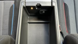 2025 (25) BMW 3 SERIES 320i M Sport 4dr Saloon 4693625