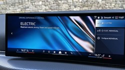 2025 (25) BMW 3 SERIES 330e 22.3 kWh M Sport Touring  4698277