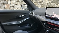 2025 (25) BMW 3 SERIES 330e 22.3 kWh M Sport Touring  4698238