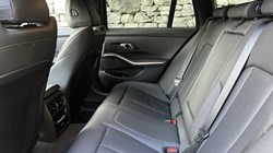 2025 (25) BMW 3 SERIES 330e 22.3 kWh M Sport Touring  4698252