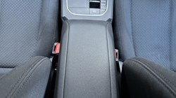 2020 (70) BMW 1 SERIES 118i SE 5dr  4700626