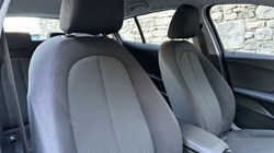 2020 (70) BMW 1 SERIES 118i SE 5dr  4700619