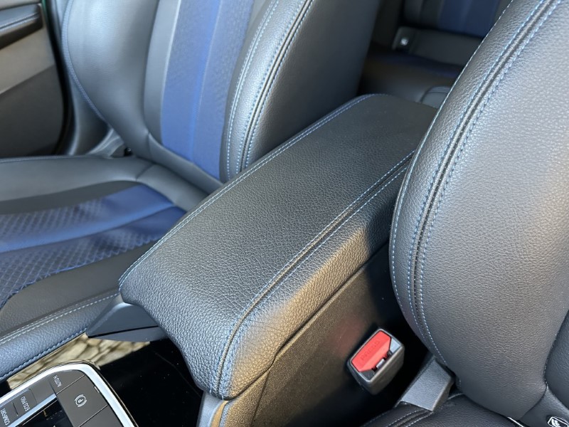 2022 (71) BMW 2 SERIES 218i M Sport 4dr DCT 4691814