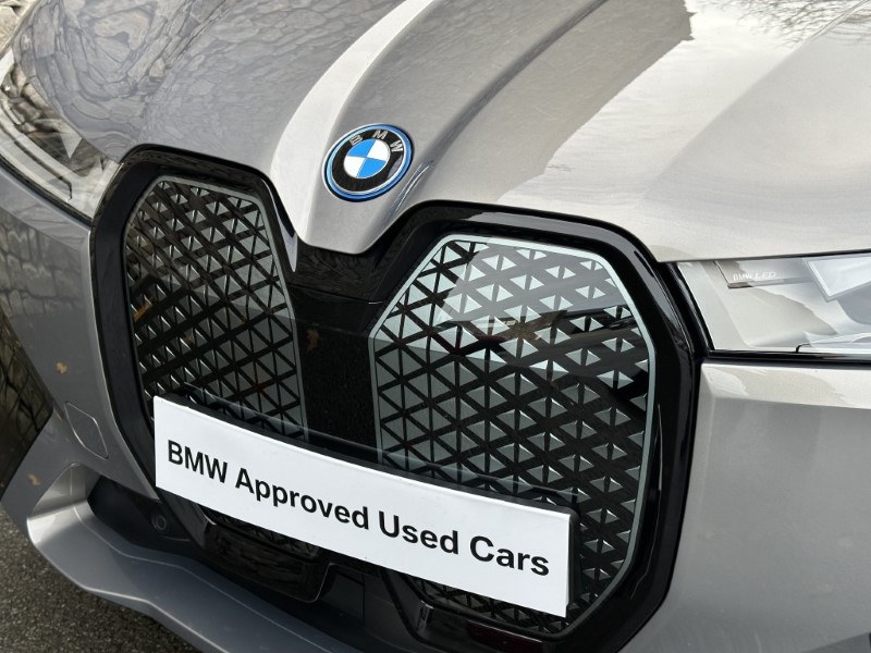 2023 (73) BMW iX 240kW xDrive40 M Sport 4711393