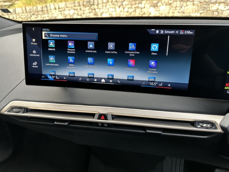 2023 (73) BMW iX 240kW xDrive40 M Sport 4711418