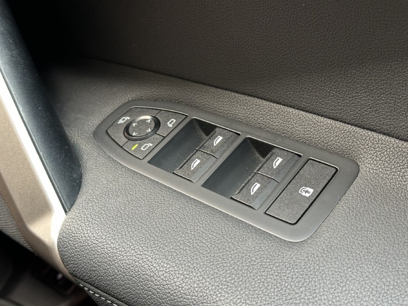 2023 (73) BMW iX 240kW xDrive40 M Sport 4711385