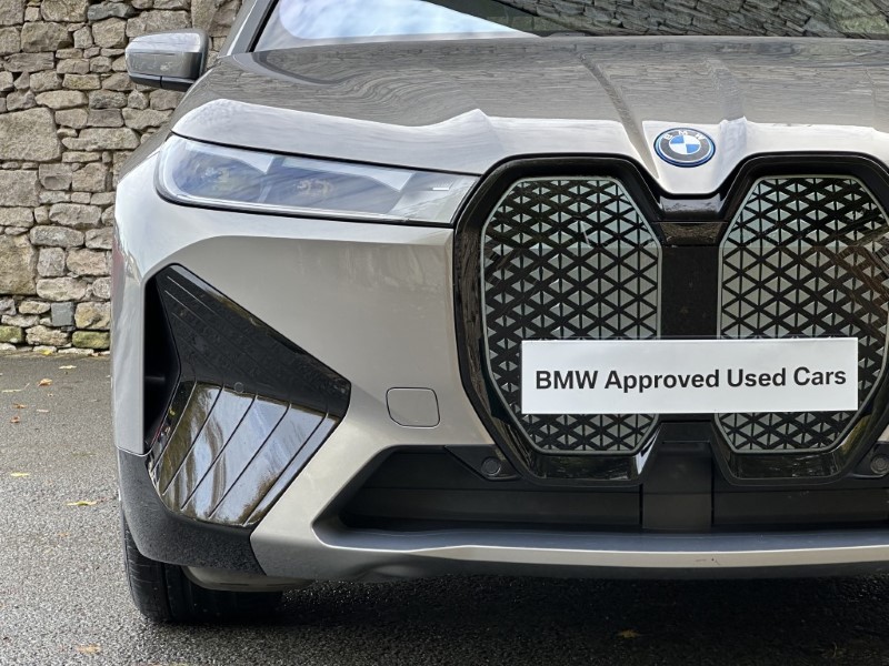 2023 (73) BMW iX 240kW xDrive40 M Sport 4711423
