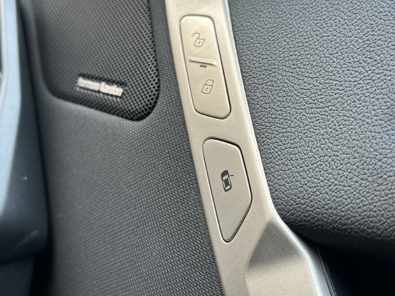 2023 (73) BMW iX 240kW xDrive40 M Sport 4711387