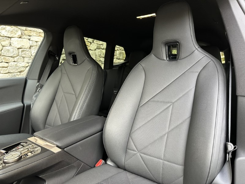 2023 (73) BMW iX 240kW xDrive40 M Sport 4711397