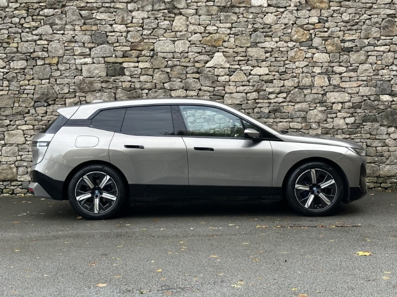 2023 (73) BMW iX 240kW xDrive40 M Sport 4711366