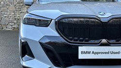 2023 (73) BMW 5 SERIES 520i M Sport Pro Saloon  4705670