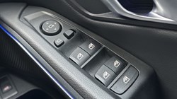 2022 (22) BMW 3 SERIES 320i M Sport 5dr Touring 4837052