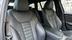 2022 (22) BMW 3 SERIES 320i M Sport 5dr Touring 4837046