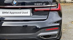 2019 (69) BMW 7 SERIES 745Le xDrive M Sport 4709074