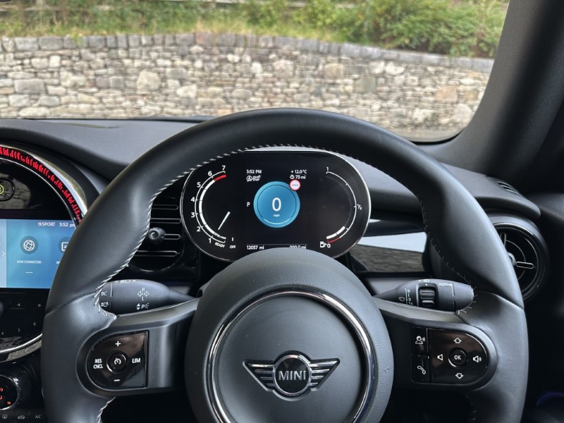 2023 (73) MINI CONVERTIBLE 1.5 Cooper Sport Premium 2dr Auto 4707400