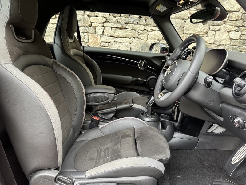 2023 (73) MINI CONVERTIBLE 1.5 Cooper Sport Premium 2dr Auto 4707355