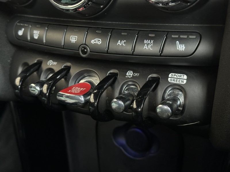 2023 (73) MINI CONVERTIBLE 1.5 Cooper Sport Premium 2dr Auto 4707373