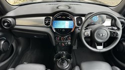 2023 (23) MINI HATCHBACK 1.5 Cooper Exclusive 5dr 4730261