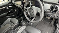 2023 (23) MINI HATCHBACK 1.5 Cooper Exclusive 5dr 4730257