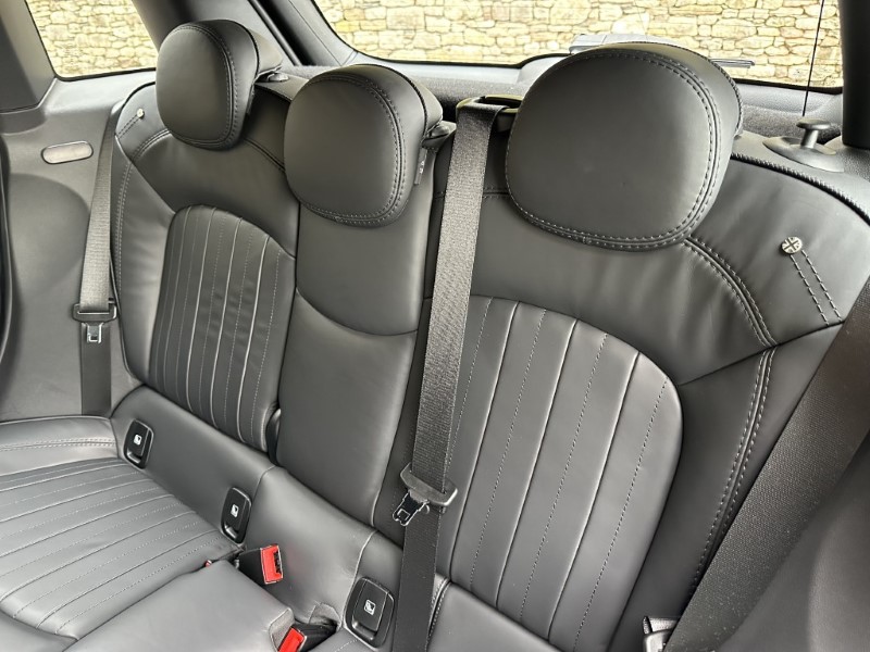 2023 (23) MINI HATCHBACK 1.5 Cooper Exclusive 5dr 4730293