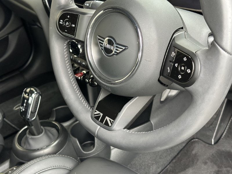 2023 (23) MINI HATCHBACK 1.5 Cooper Exclusive 5dr 4730255