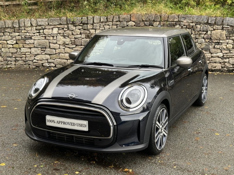 2023 (23) MINI HATCHBACK 1.5 Cooper Exclusive 5dr 4730296