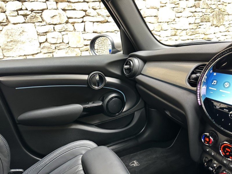 2023 (23) MINI HATCHBACK 1.5 Cooper Exclusive 5dr 4730266