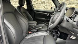 2023 (23) MINI HATCHBACK 1.5 Cooper Exclusive 5dr 4730254