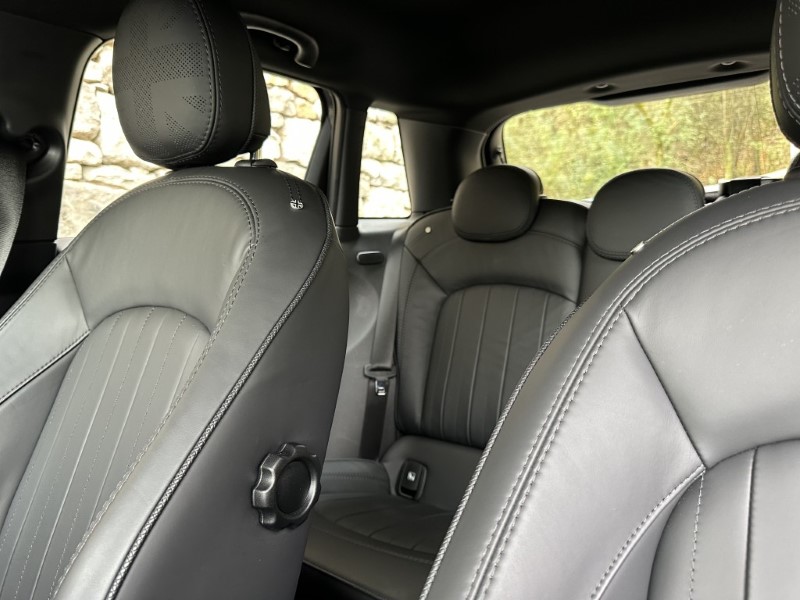 2023 (23) MINI HATCHBACK 1.5 Cooper Exclusive 5dr 4730284