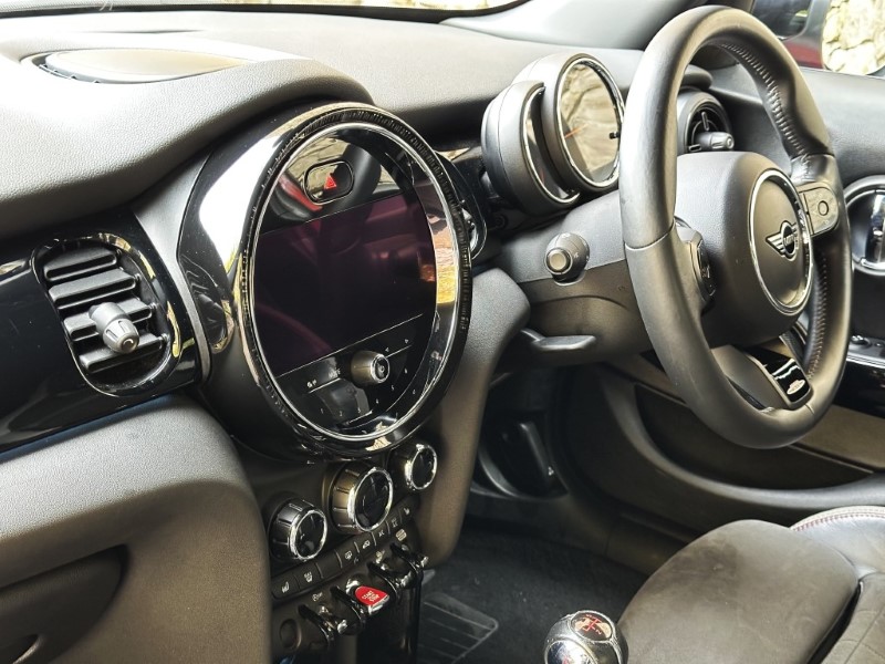 2022 (22) MINI HATCHBACK 1.5 Cooper Sport 5dr 4718018