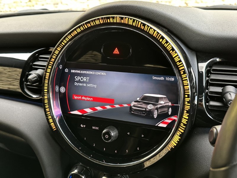 2022 (22) MINI HATCHBACK 1.5 Cooper Sport 5dr 4718037