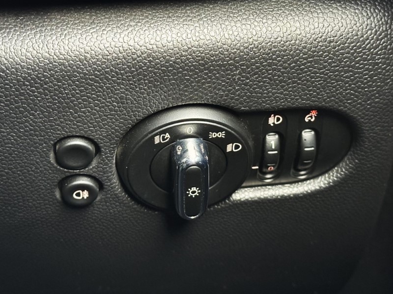 2022 (22) MINI HATCHBACK 1.5 Cooper Sport 5dr 4718010