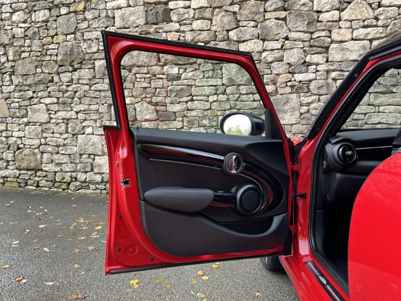 2022 (22) MINI HATCHBACK 1.5 Cooper Sport 5dr 4718027