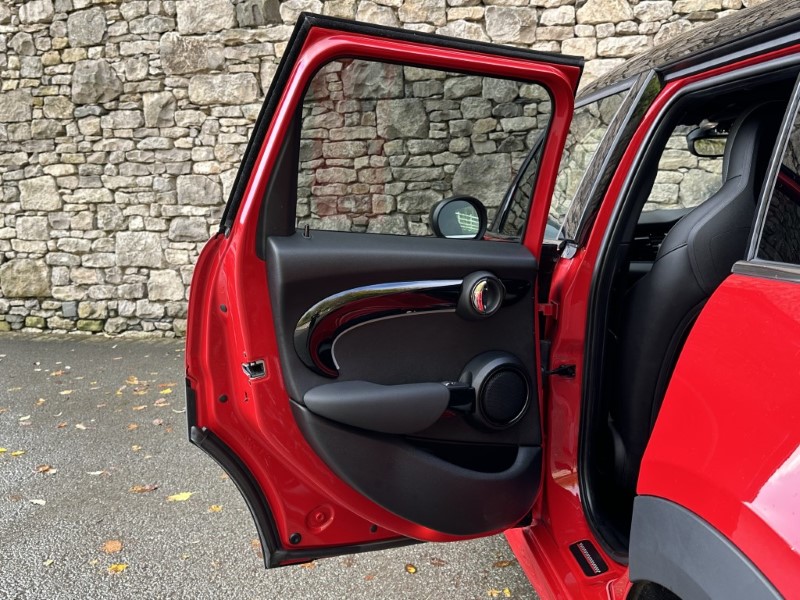 2022 (22) MINI HATCHBACK 1.5 Cooper Sport 5dr 4718028