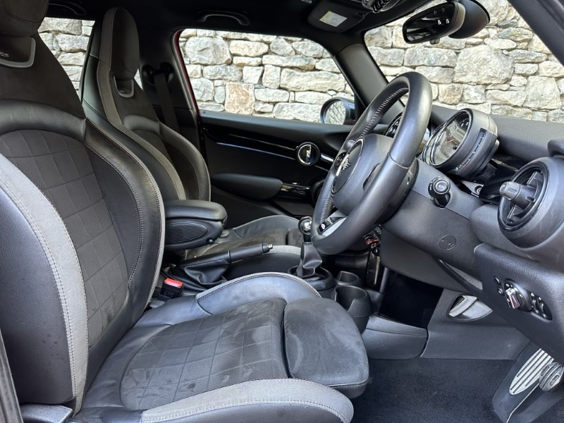 2022 (22) MINI HATCHBACK 1.5 Cooper Sport 5dr 4717993