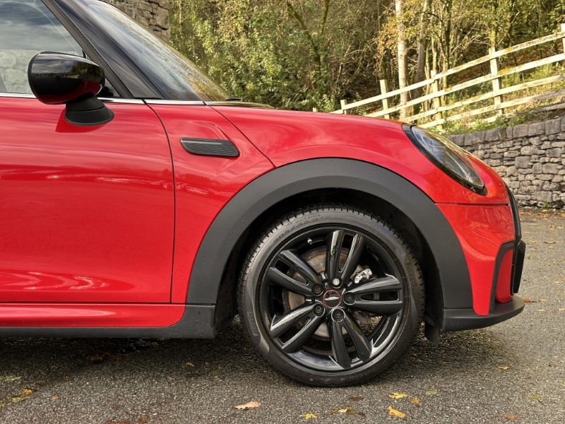 2022 (22) MINI HATCHBACK 1.5 Cooper Sport 5dr 4718052