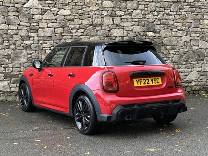 2022 (22) MINI HATCHBACK 1.5 Cooper Sport 5dr