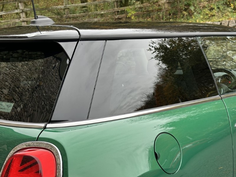 2022 (72) MINI HATCHBACK 1.5 Cooper Classic 3dr Auto 4751249