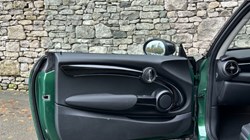 2022 (72) MINI HATCHBACK 1.5 Cooper Classic 3dr Auto 4751223