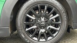 2022 (72) MINI HATCHBACK 1.5 Cooper Classic 3dr Auto 4751245