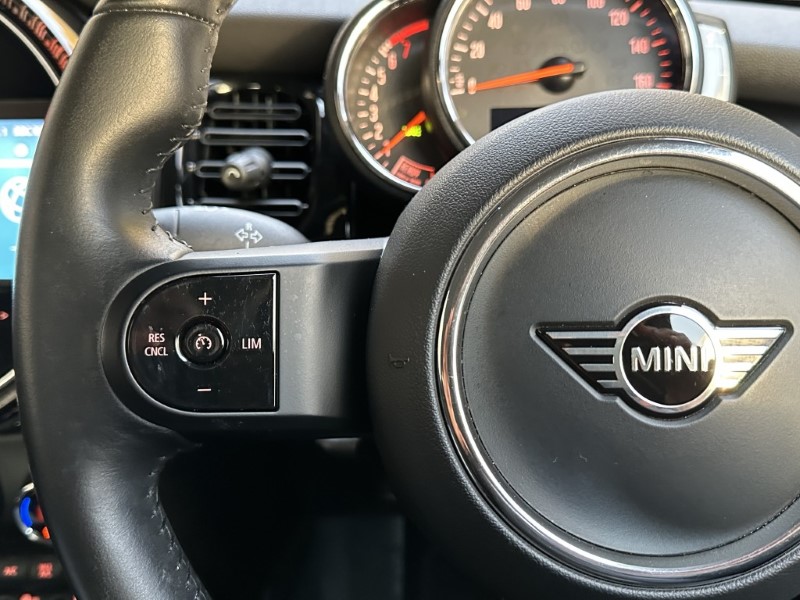 2022 (72) MINI HATCHBACK 1.5 Cooper Classic 3dr Auto 4751454