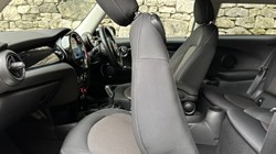 2022 (72) MINI HATCHBACK 1.5 Cooper Classic 3dr Auto 4751219