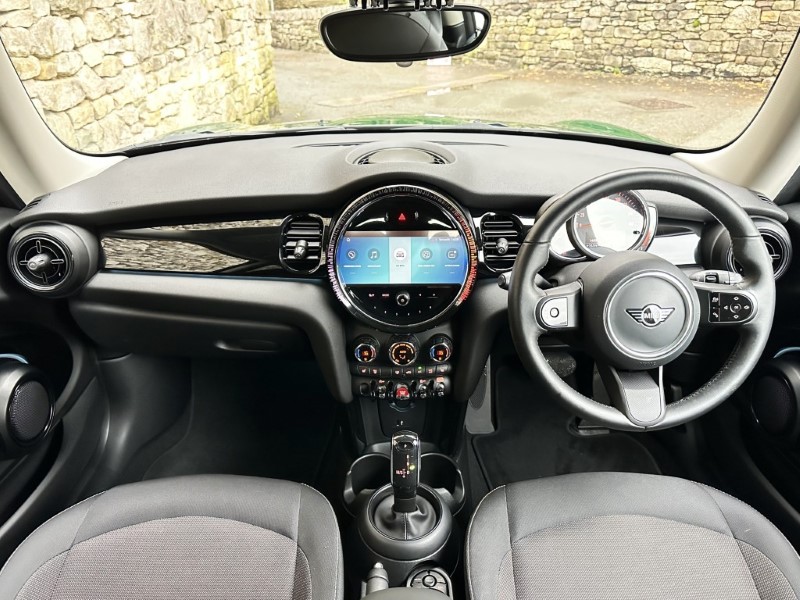 2022 (72) MINI HATCHBACK 1.5 Cooper Classic 3dr Auto 4751209