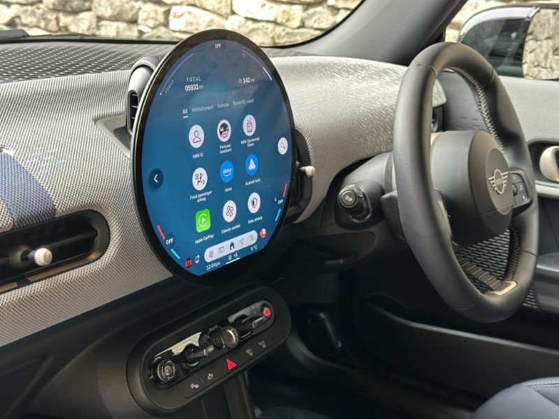 2025 (25) MINI COOPER 1.5 C Exclusive 3dr Auto 4725418