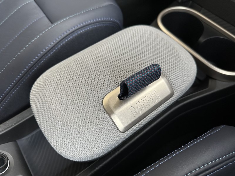 2025 (25) MINI COOPER 1.5 C Exclusive 3dr Auto 4725411